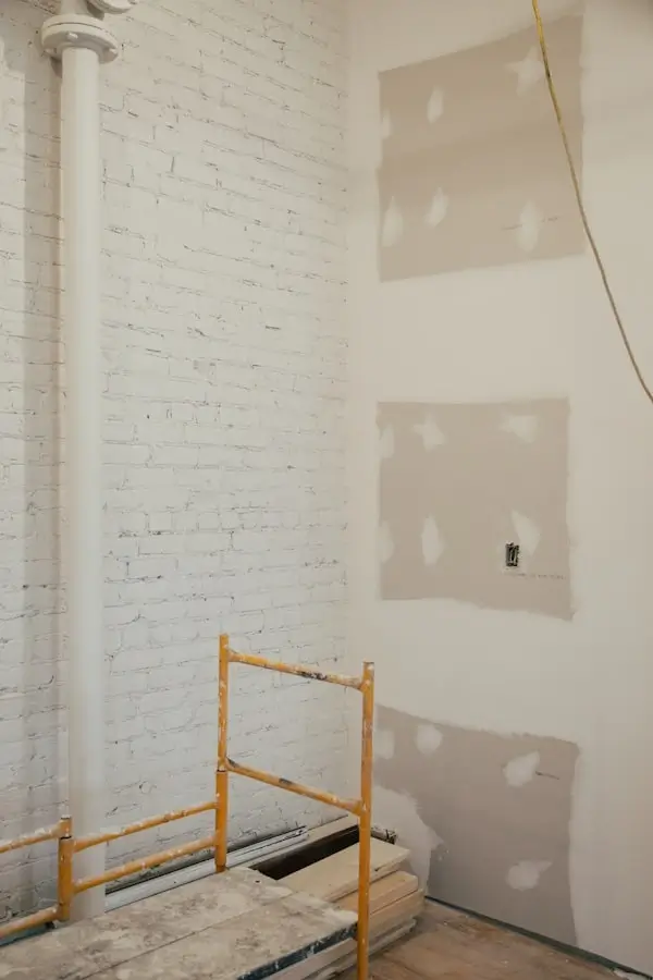 Interior upgrades and alterations completed in a London home by Soraiz Builders